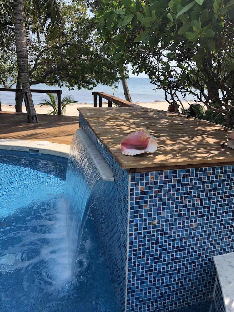 Hatchet Caye Island Resort (Adults Only) Placencia Exteriör bild