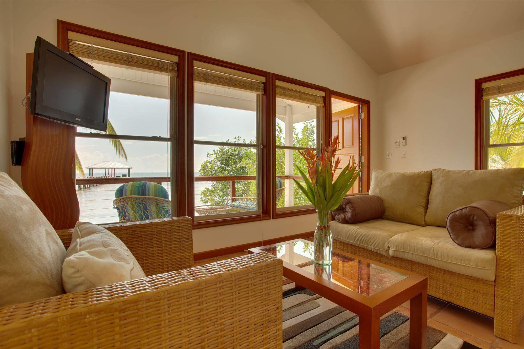Hatchet Caye Island Resort (Adults Only) Placencia Exteriör bild